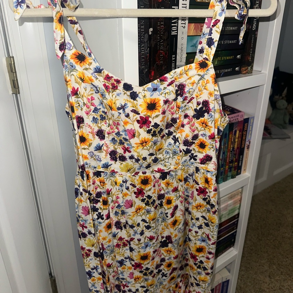 Old Navy Floral Dress - Multicolor